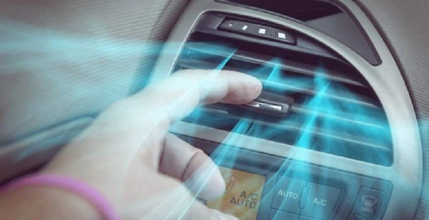 چه موقع کولر ماشین نیاز به شارژ گاز دارد؟